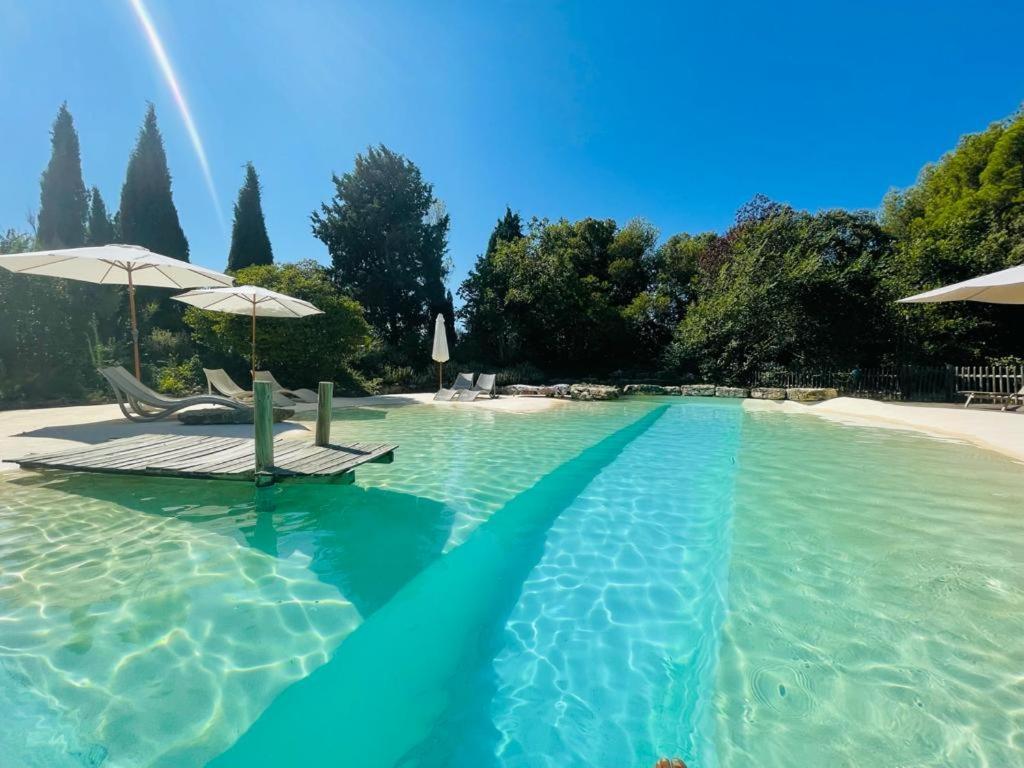 Bed and Breakfast La Bastide des Grands Chênes à Lambesc Extérieur photo