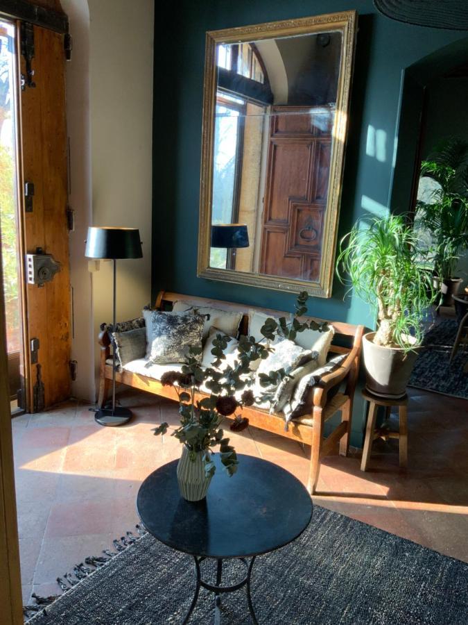 Bed and Breakfast La Bastide des Grands Chênes à Lambesc Extérieur photo